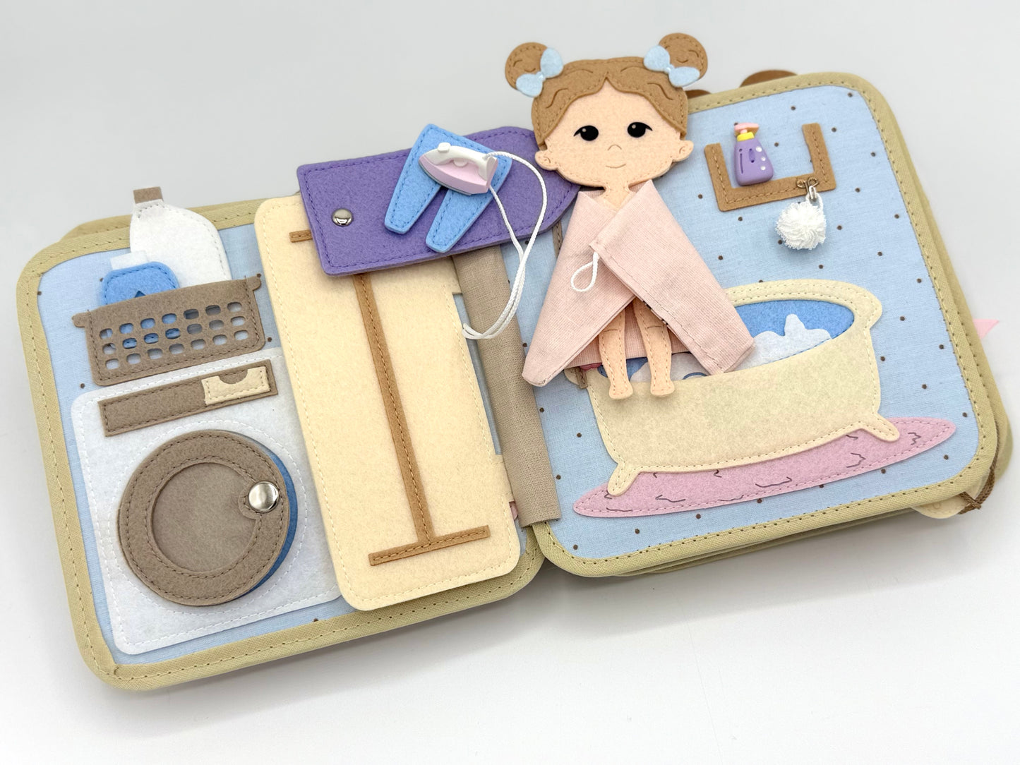 Quiet Book „Puppenhaus“