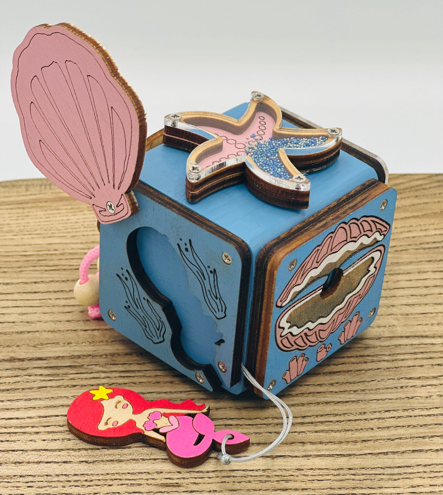 Busy Cube „Mermaid“