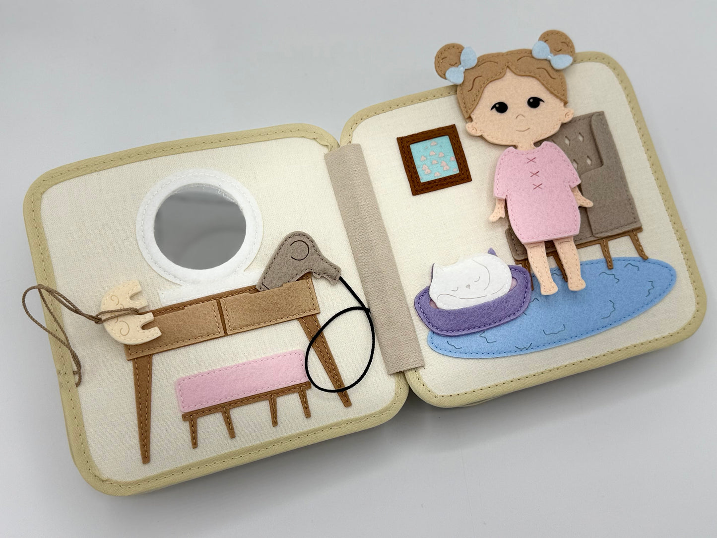 Quiet Book „Puppenhaus“