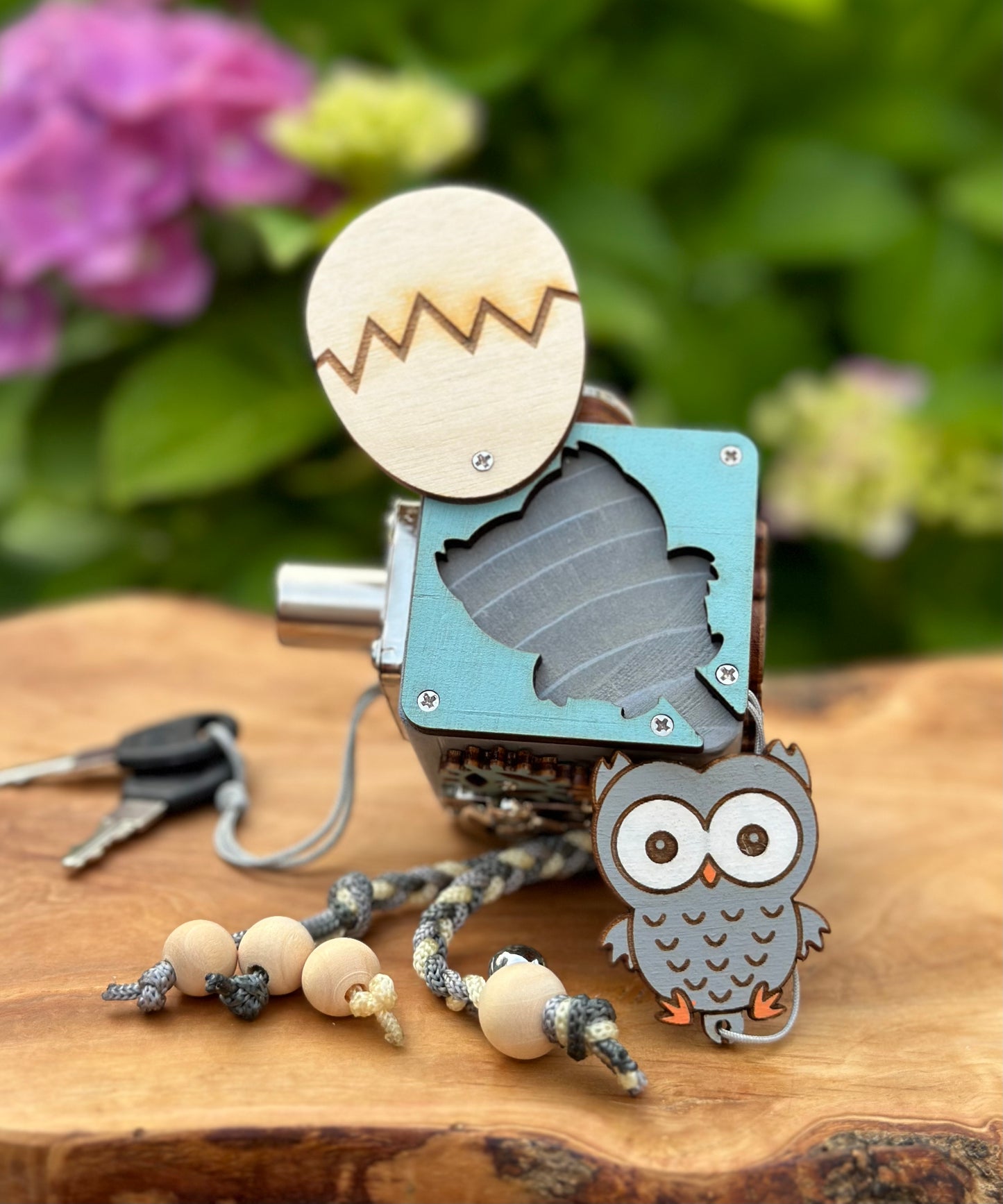 Birdie Busy Cube
