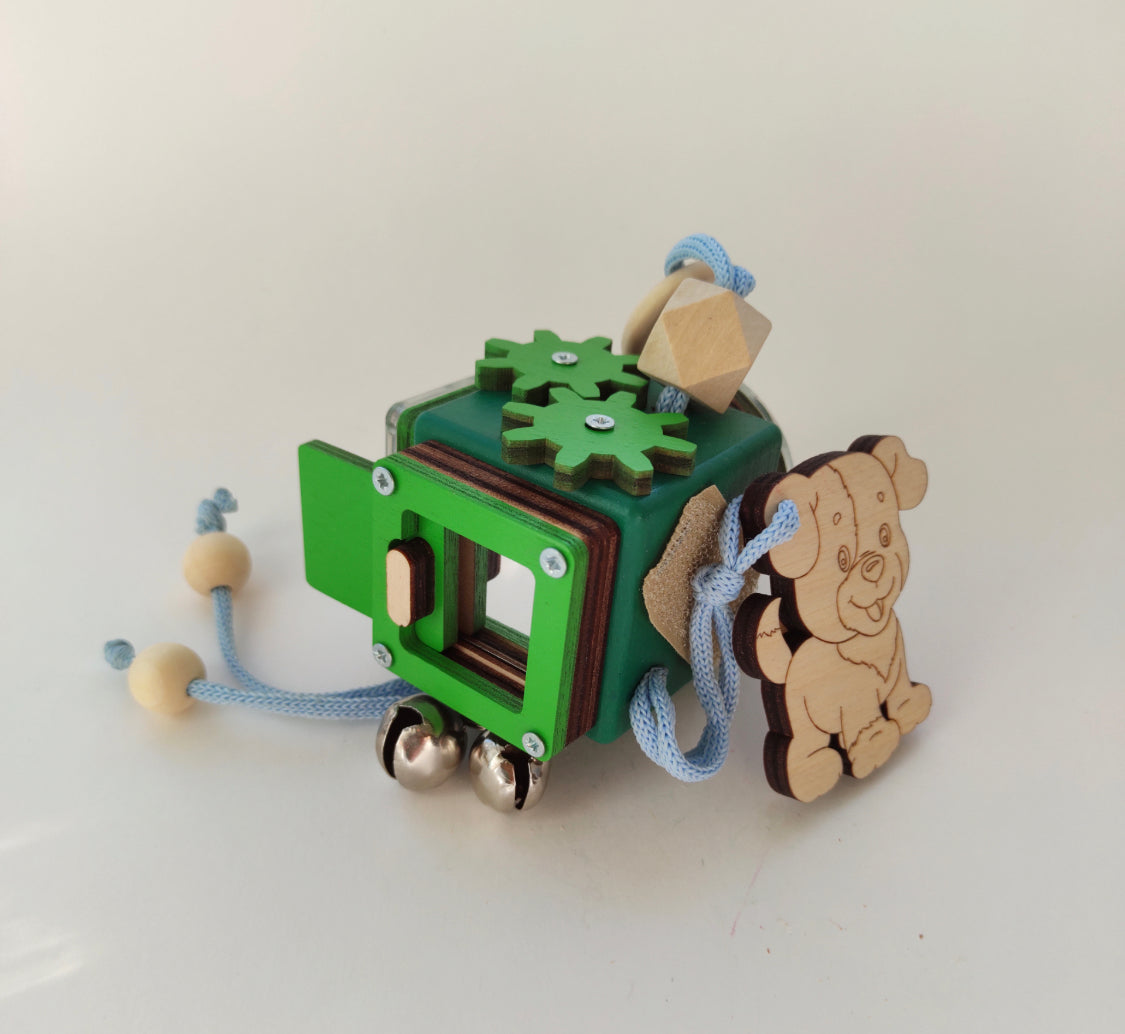 Busy Cube „Doggie“