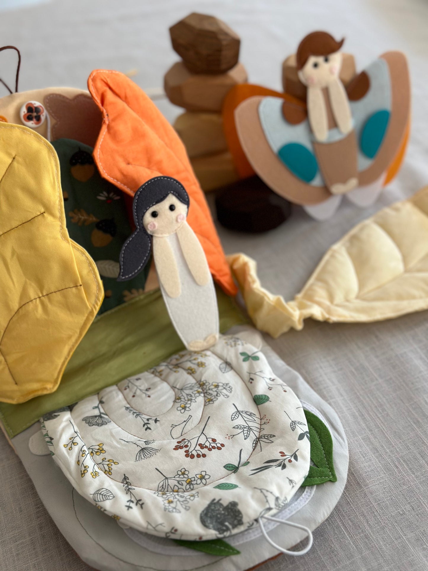 Quiet Book „Häuschen im Wald“