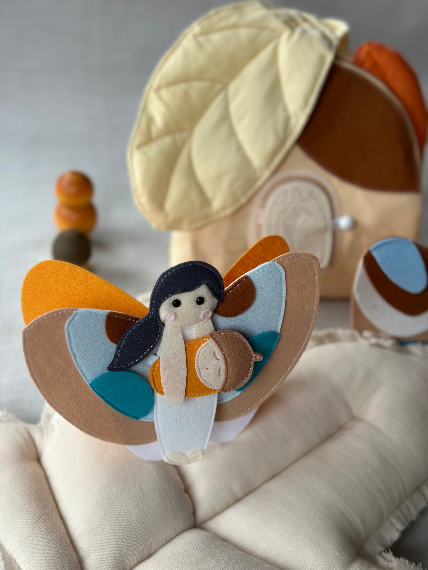 Quiet Book „Häuschen im Wald“