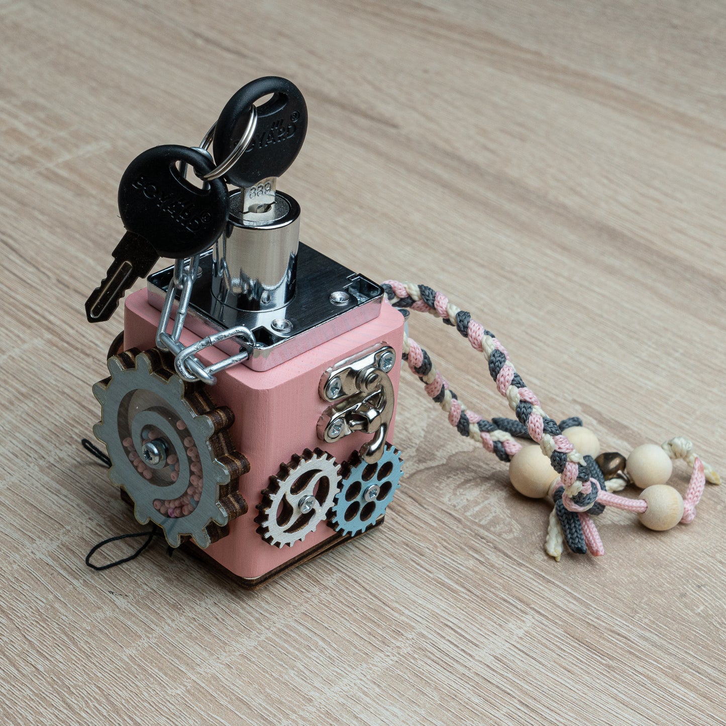 Busy Cube „Cat“