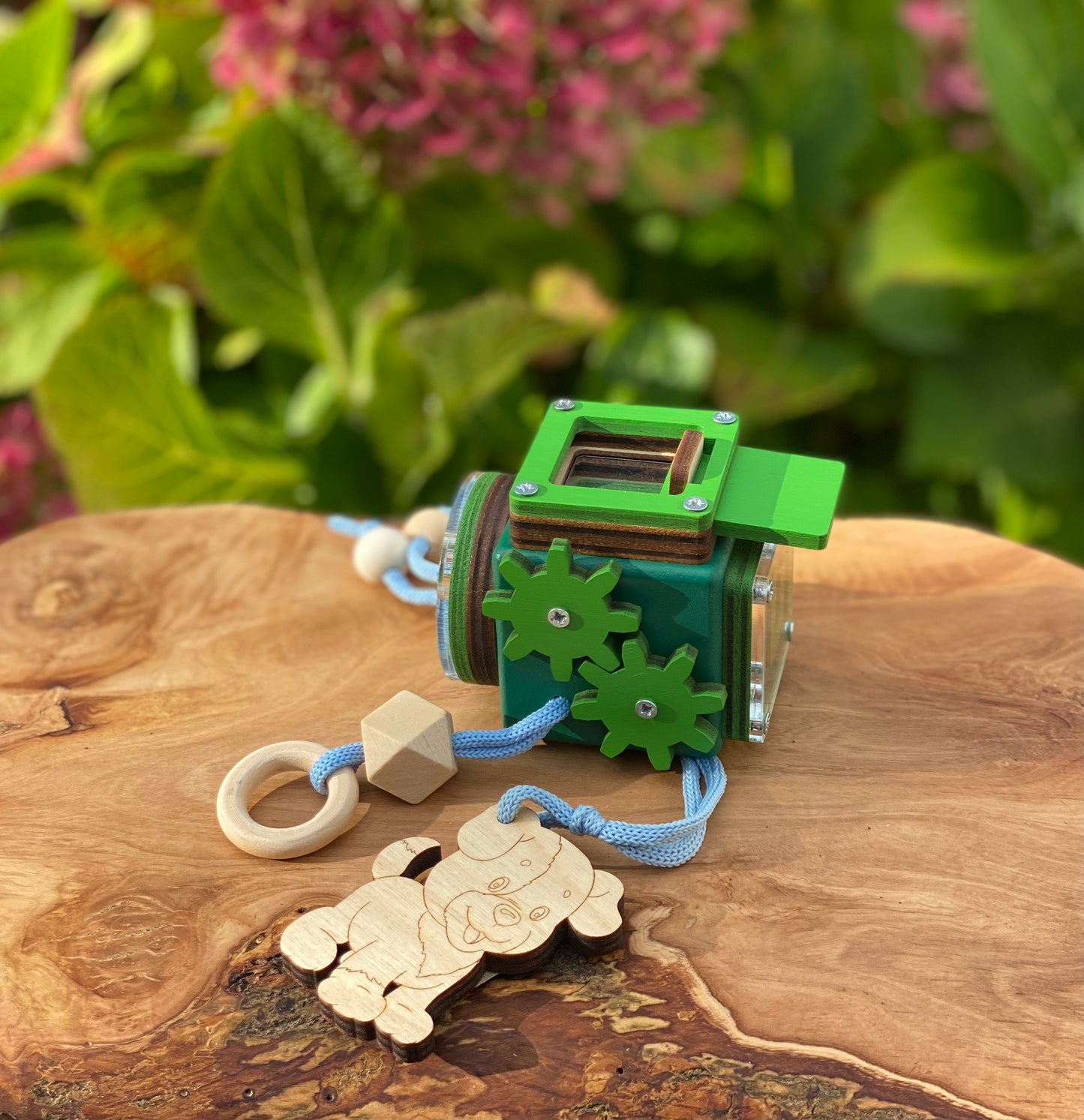 Busy Cube „Doggie“