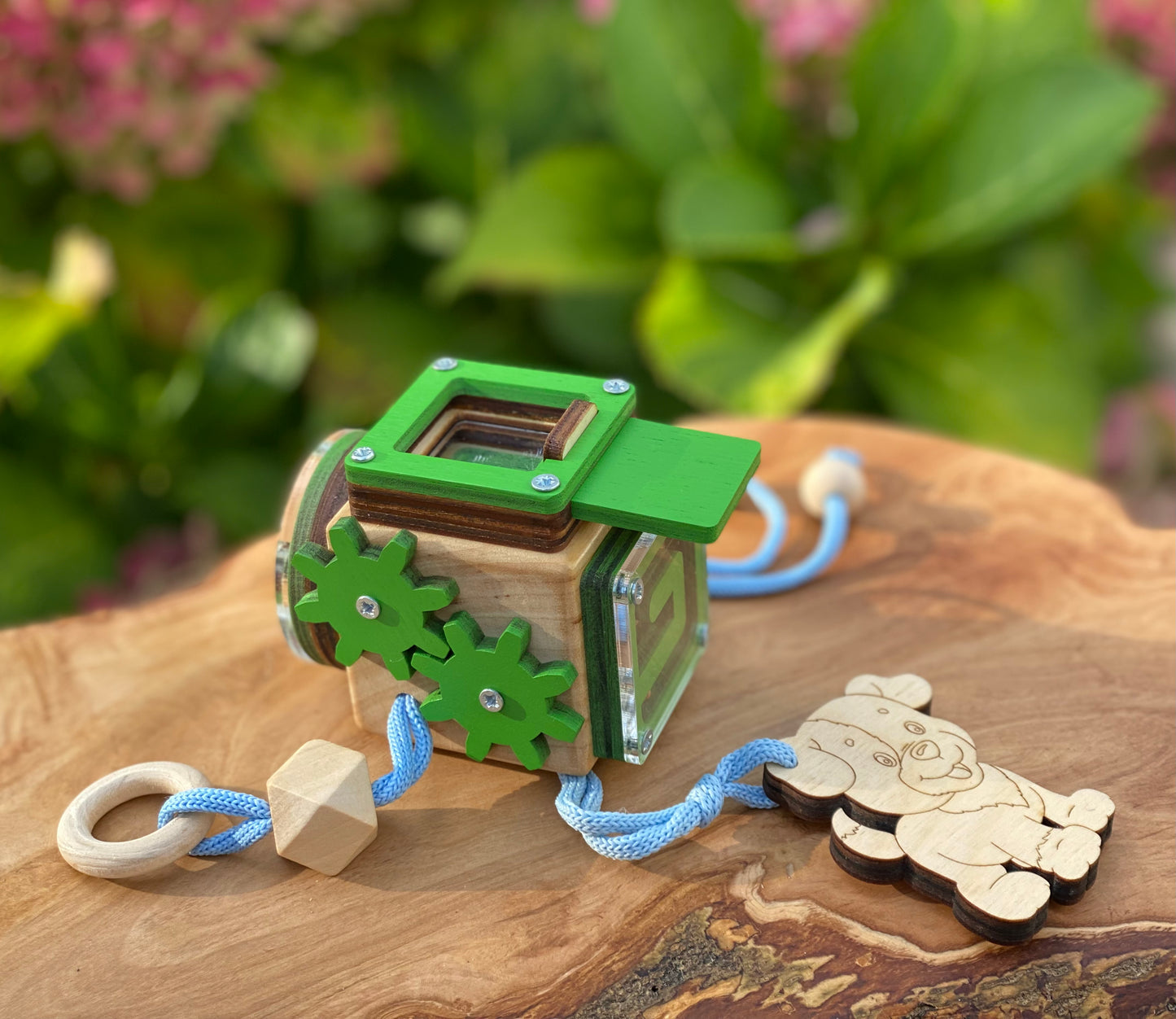 Busy Cube „Doggie“