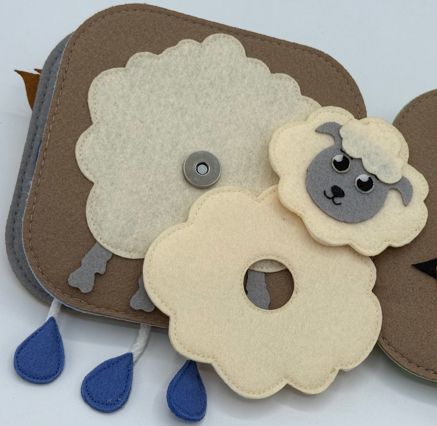 Quiet Book „Rehlein“