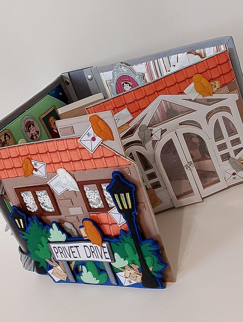Quiet Book „Das Haus auf Privet Drive“