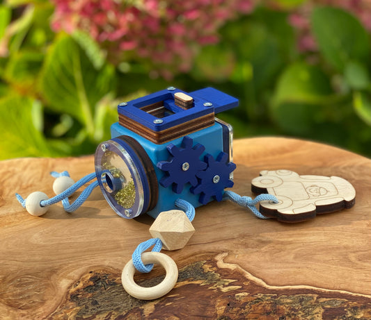 Busy Cube „Car“